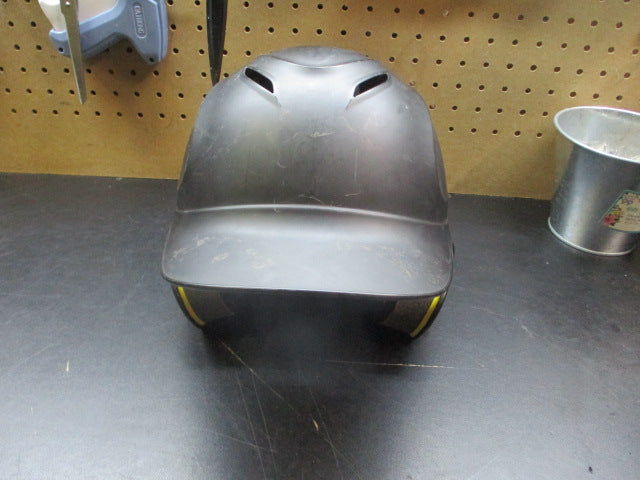 Load image into Gallery viewer, Used Under Armour Batting Helmet - Size 6 1/2 - 7 3/4
