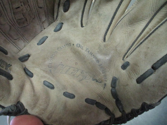 Used Dudley Heat V Glove 12" RHT