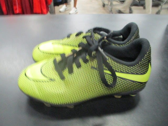 Load image into Gallery viewer, Used Nike 11 c Soccer Shoes Yellow
