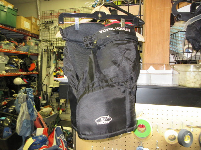 Load image into Gallery viewer, Used Total Hockey USA Hockey Breezers - Size Youth Medium
