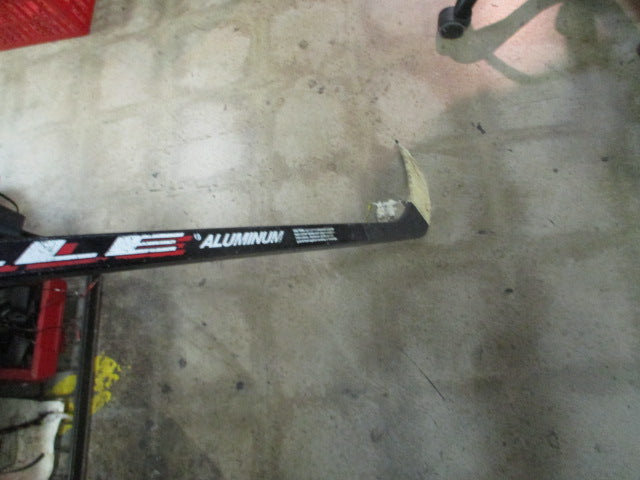 Load image into Gallery viewer, Used Louisville Meltdown Pro RH Hockey Stick
