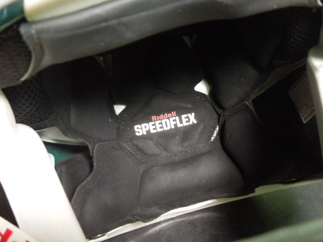 Load image into Gallery viewer, Used Riddel Varsity Speedflex 2025 Cert in Emeral Green Size Medium
