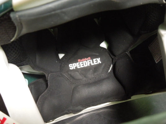 Used Riddel Varsity Speedflex 2025 Cert in Emeral Green Size Medium
