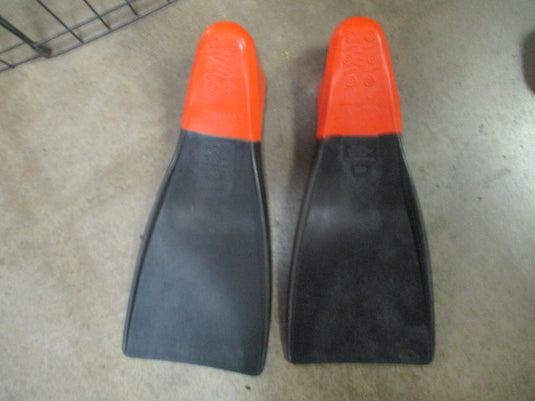 Used FINIS US 3-5 Swim Fins