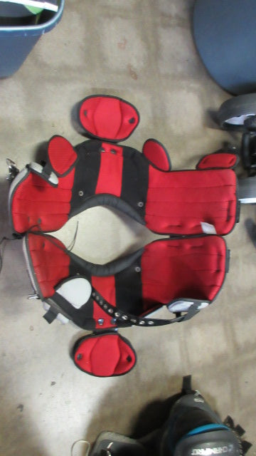 Load image into Gallery viewer, Used Schutt Armor Flex Shoulder Pads Adult Size 3XL - has wear
