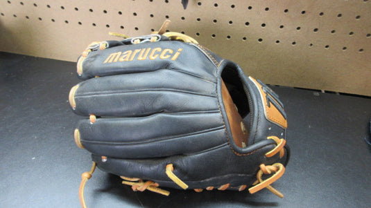 Used Marucci Mtype Capitol Series 11