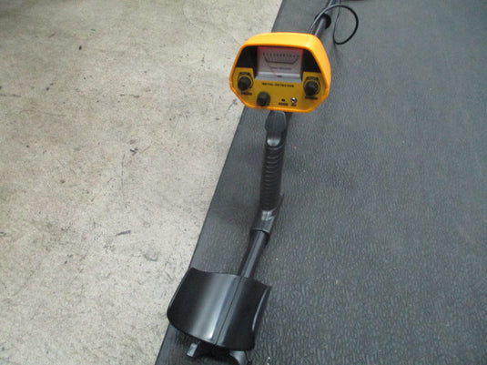 Used Underwater Gold Finder Metal Detector - Battery Not Included