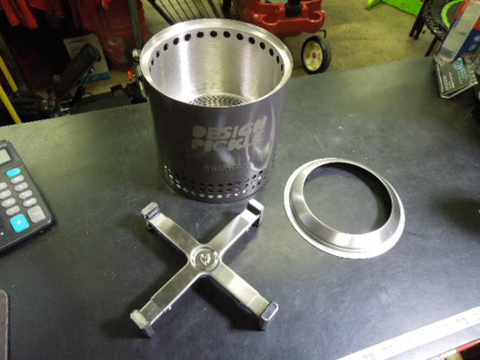 Like New SoloStove Mesa XL Wood Chip Table Top Stove
