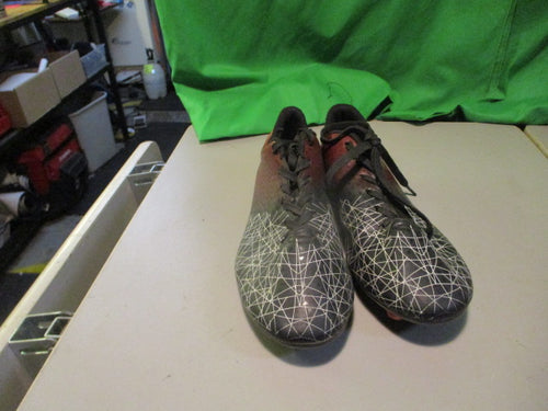 Used Ritualay Size 7.5 Soccer Cleats