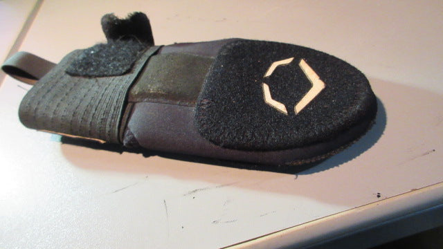 Load image into Gallery viewer, Used EvoShield Youth Sliding Mitt
