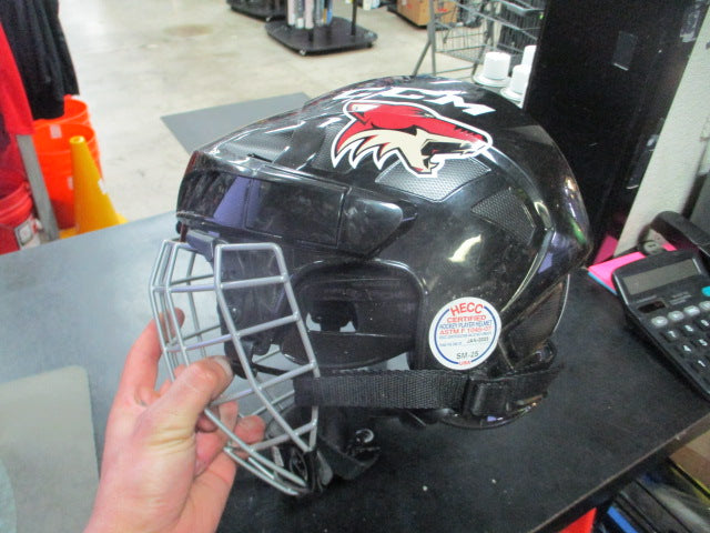 Load image into Gallery viewer, Used CCM Fitlite 40 black hockey helmet with matching face cage
