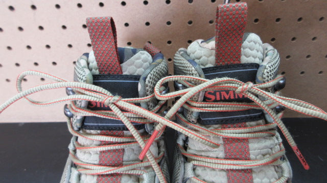 Load image into Gallery viewer, Used Simms Men's Flyweight Access Wading Boots - Size 9
