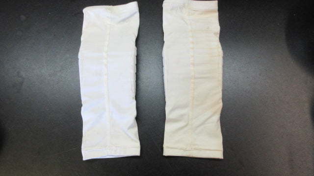 Load image into Gallery viewer, Used McDavid Padded Compression Leg Sleeves - Size Youth
