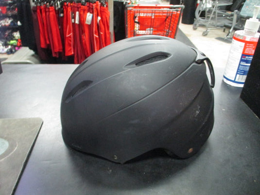 Used Giro Bevel 55.5Cm - 59Cm Snow  Helmet