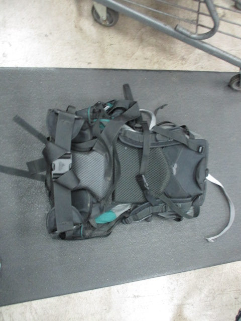 Load image into Gallery viewer, Used Gregory Lassen Hiking Trail Bag
