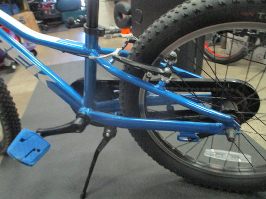 Used Trek Precaliber 20" Blue Kids Bike