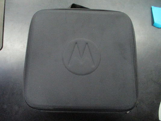 Used Motorola TalkAbout T4XX Walkie Talkie Set w/ Carry Bag