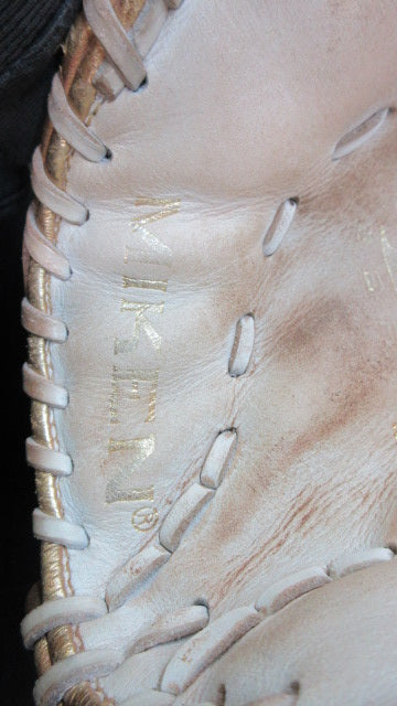 Load image into Gallery viewer, Used Miken Pro Series 13&quot; Leather Softball Glove - RHT
