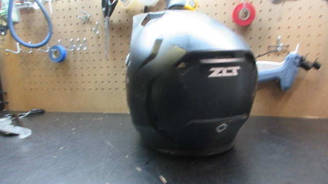 Load image into Gallery viewer, Used Fly Racing Formula CC Solid Motorcross Helmet
