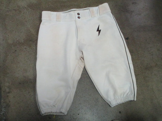 Used Bruce Bolt Baseball Shorts in White and Maroon Size Small