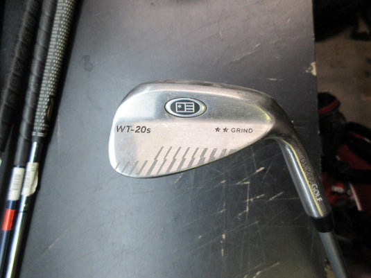Used U.S. Kids Golf WT-20s 56/20 Degrees  UL51-s Sand Wedge, Graphite Shaft