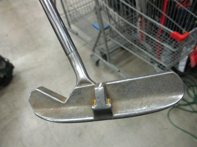 Load image into Gallery viewer, Used PGA T-Line VI 36&quot; Putter

