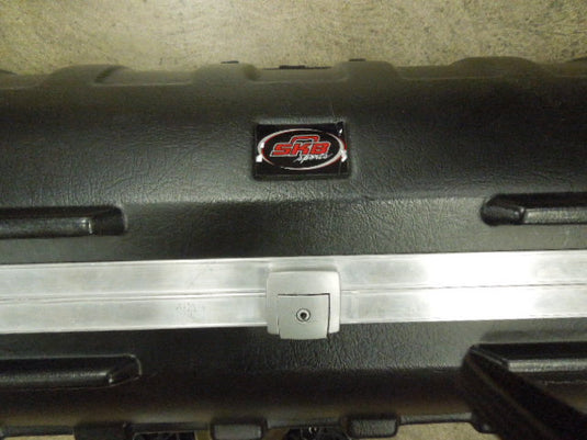 Used SKB Cases ATA Golf Hard Shell Travel Case No Key