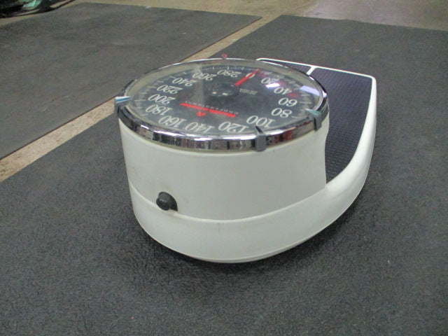 Load image into Gallery viewer, Used Health O Meter Professional Large Raised Dial Weight Scale
