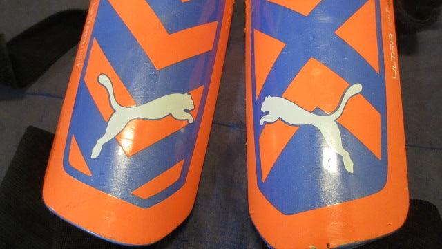 Load image into Gallery viewer, Used Puma Ultra Light Shin Guards Size Youth
