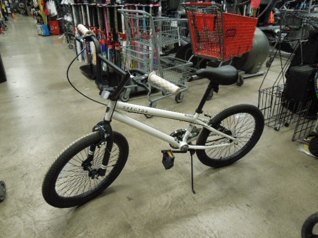 Load image into Gallery viewer, Used Kent 20" Spector BMX Bicycle
