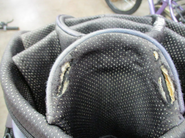 Load image into Gallery viewer, Used Ogio Majestic Lightweight Golf Cart Bag - Holes
