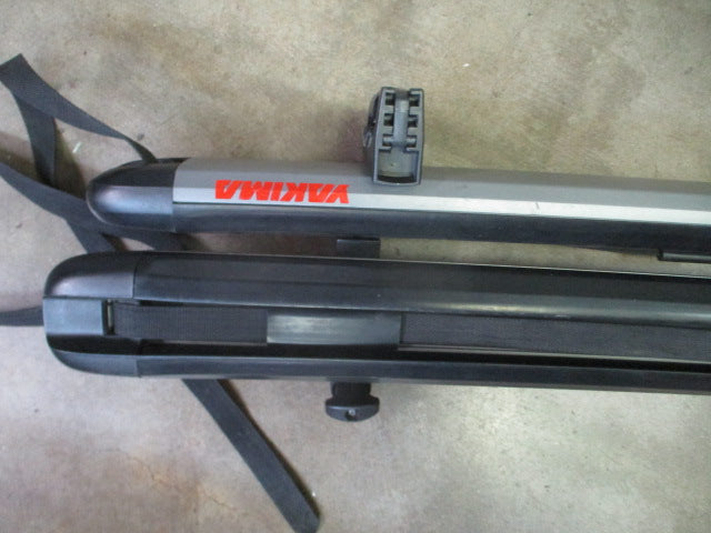 Load image into Gallery viewer, Used Yakima SUP Roof Rack Missing 1 Rubber strap pad (See Pics)
