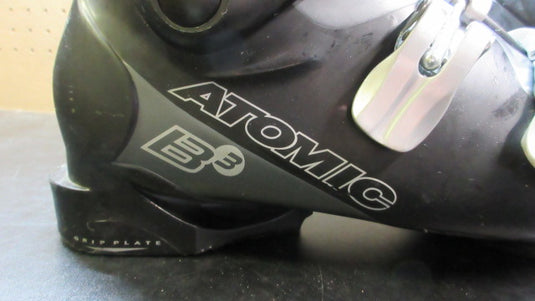 Used Atomic B 3 Ski Boots - Size 8.5