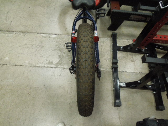 Load image into Gallery viewer, Used Mongoose Dolomite 26" Fat Tire All Terrain Bike

