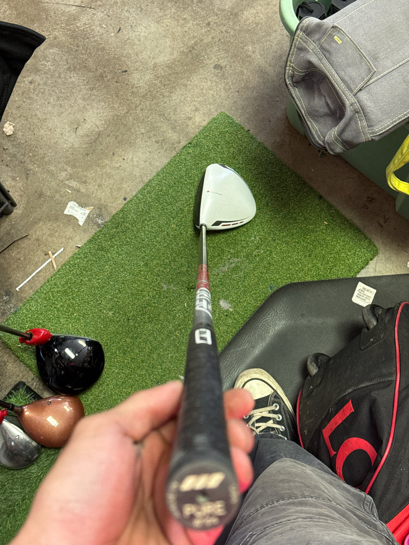 Load image into Gallery viewer, Used TaylorMade Burner Superfast 2.0 10.5º Right Hand Driver
