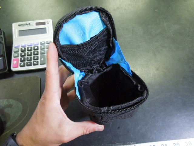 Load image into Gallery viewer, Used Bicyle Saddle Bag
