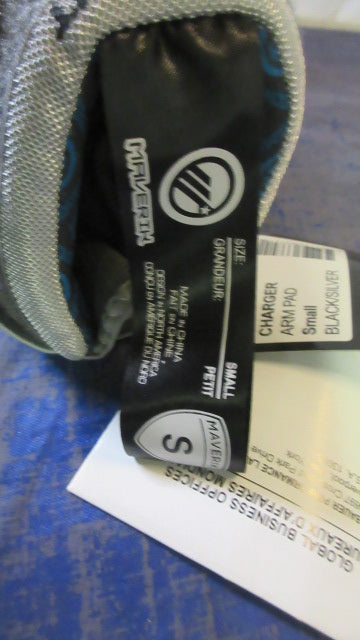 Load image into Gallery viewer, Maverik Charger Arm Pads Youth Size Small - Like New
