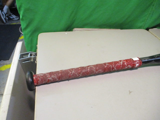 Load image into Gallery viewer, Used Demarini Voodoo VDR13 Half + Half (-9) 31&quot; USSSA Baseball Bat
