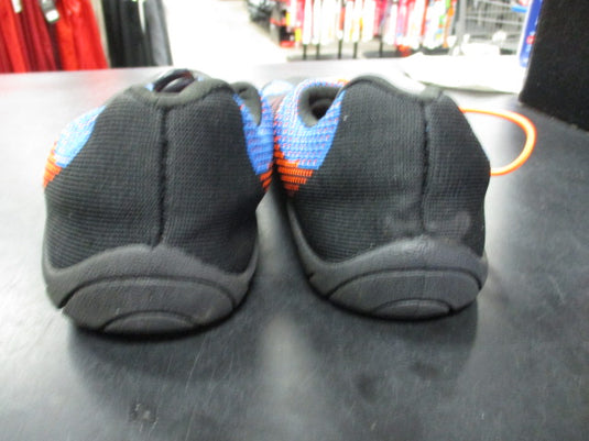 Used OP Youth Water Shoes Size Y4/Y5