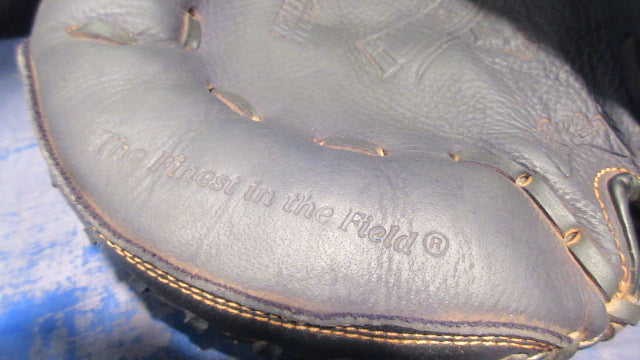 Load image into Gallery viewer, Used Rawlings Renegade 31.5&quot; Catcher&#39;s Glove / Mitt - LHT
