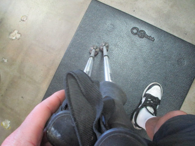 Load image into Gallery viewer, Used Gabel Ultralight Treking Poles
