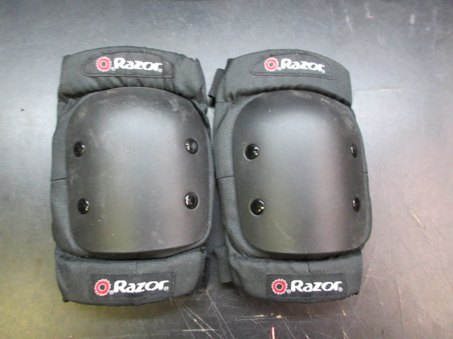 Load image into Gallery viewer, Used Razor Skating Elbow Pads - Adult
