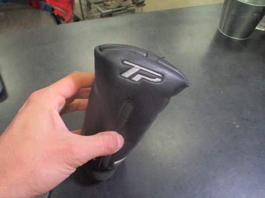 Used TaylorMade TP Headcover