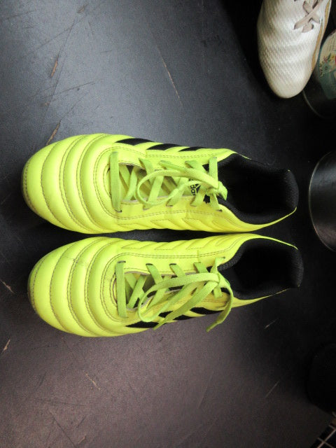 Used Adidas Kids' Copa 19.4 Soccer Cleats - Size 3