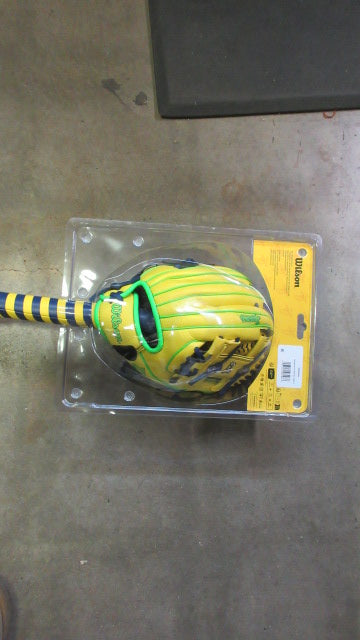 Load image into Gallery viewer, New Wilson 2026 Savannah Bananas A200 10&quot; Glove Bat Ball Combo - LHT
