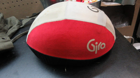 Used Giro 1986 Cycling Helmet - Size Medium