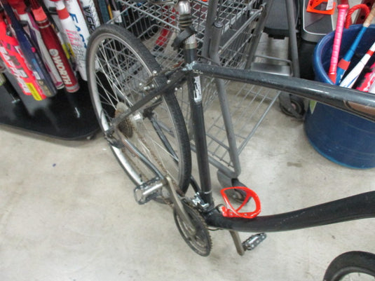 schwinn men's voyager 3 700c wheel hybrid bicycle Used Schwinn Voyager 700C 24 Speed Hybrid Bike