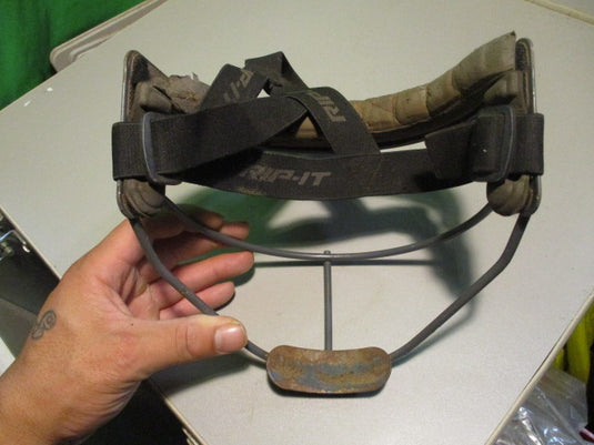 Used Rip- It Youth Softball fieldrers -Mask Has Wear