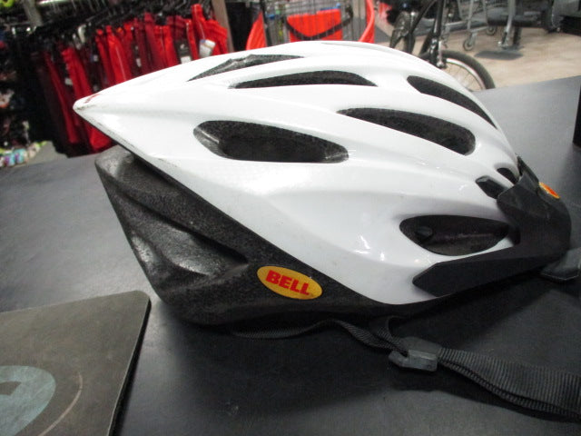 Load image into Gallery viewer, Used Bell Venture Size 55-61Cm Bicycle Helmet
