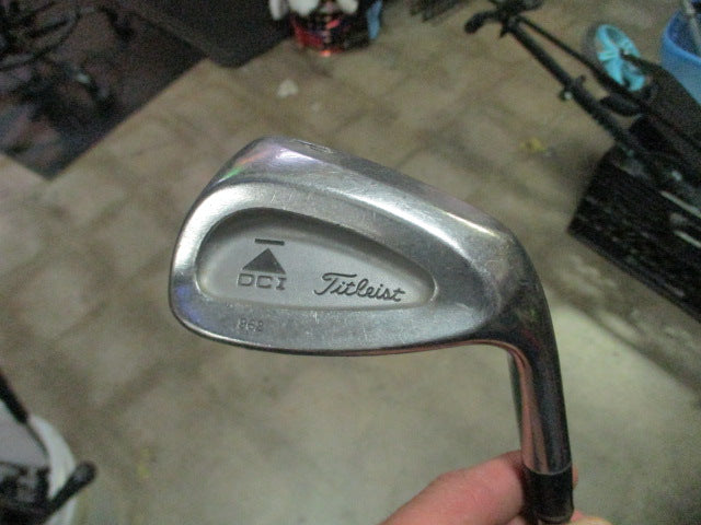 Load image into Gallery viewer, Used Titleist DCI 962 ( 2, 3, 4, 7, 8, 9, PW ) 7 pc Set
